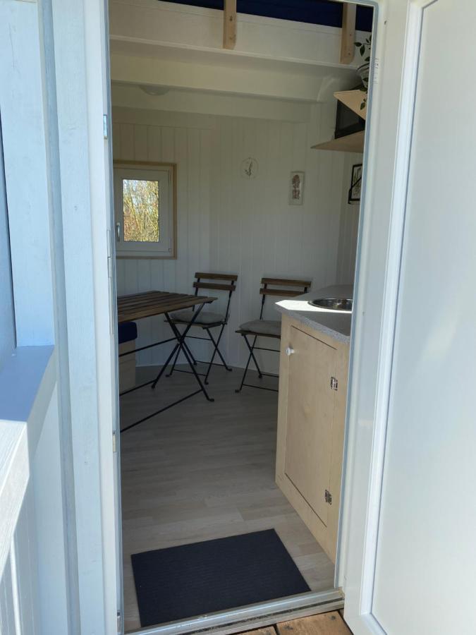 Kroghs Tiny Houses - Hyttebyen Гриннстед Экстерьер фото