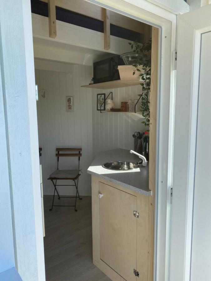 Kroghs Tiny Houses - Hyttebyen Гриннстед Экстерьер фото