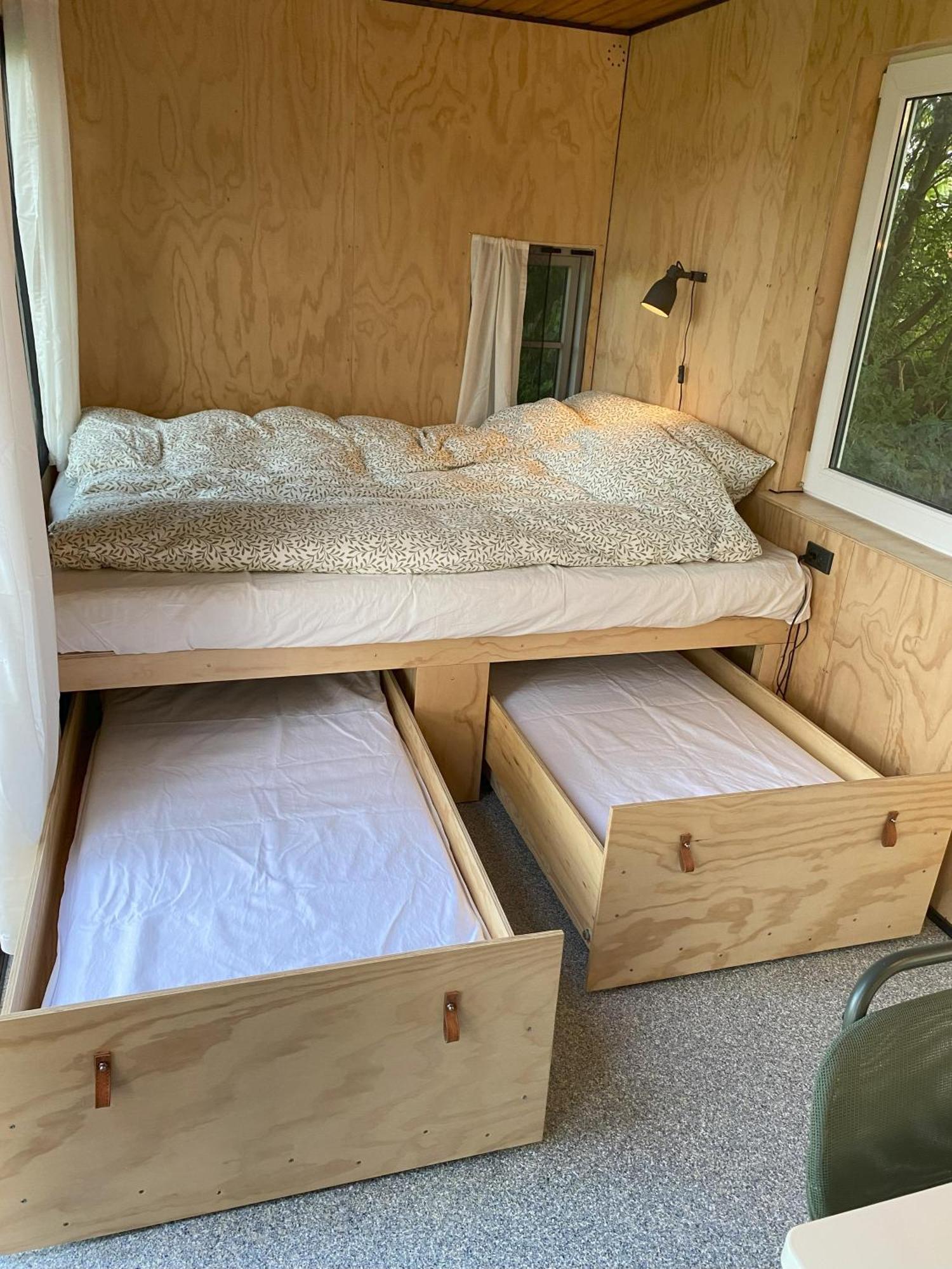 Kroghs Tiny Houses - Hyttebyen Гриннстед Экстерьер фото